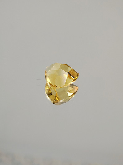Citrine 0,5 ct triangle