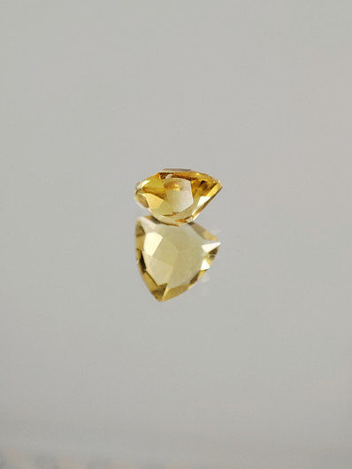 Citrine 0,5 ct triangle