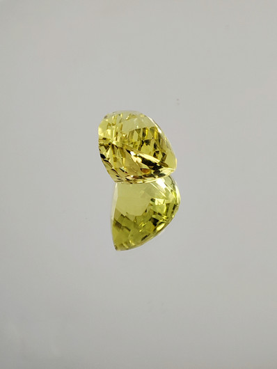 Citrine 12,9 ct triangle