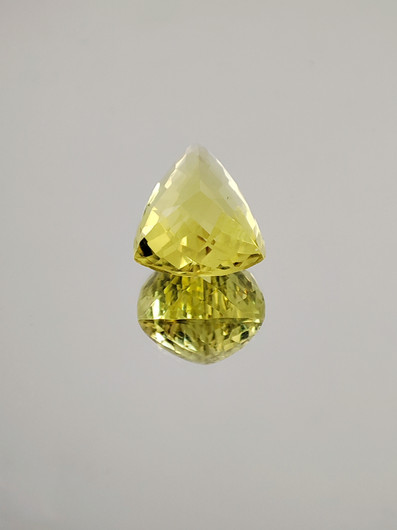 Citrine 12,9 ct triangle