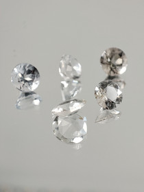 Kvartsi erä ( 4  x 3 - 2 mm / 0,2 ct ) pyöreä 