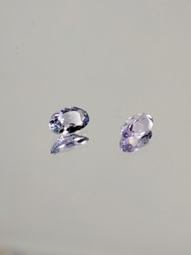 Tansaniitti pari 5 x 3 x 2 mm \ 2 x 0,4 ct ovaali