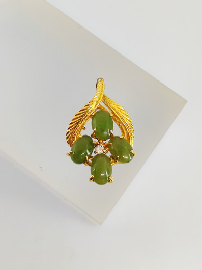 Vintage jade pendant