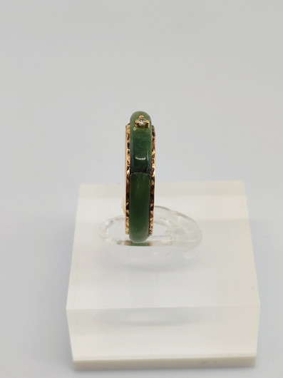 vintage  jade gold ring with diamond