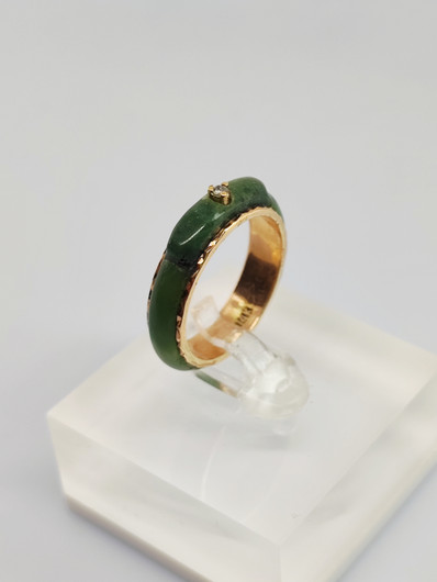 vintage  jade gold ring with diamond