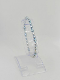 Vintage bracelet with natural pearls