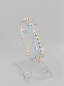 Vintage bracelet with natural pearls