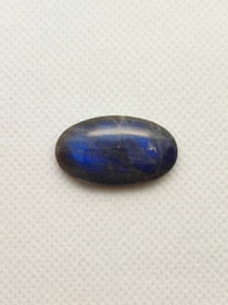 Labradoriitti 18,7 ct ovaali