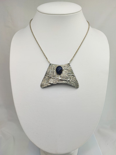 Vintage lapis lazuli silver necklace 