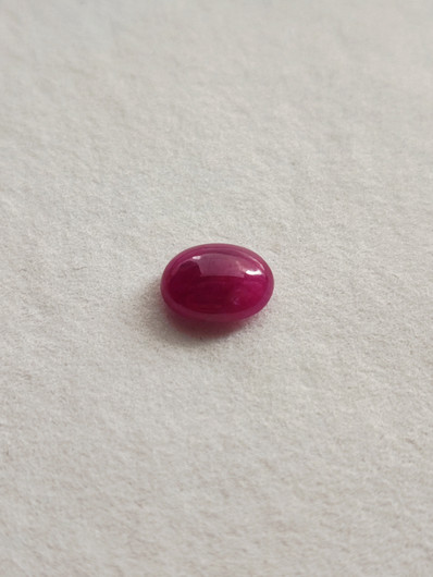 Ruby 1,2 ct oval
