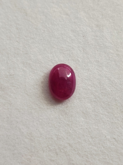 Ruby 1,2 ct oval