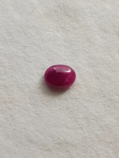 Ruby 1,2 ct oval