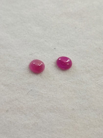 Ruby lot ( 3.5 x 3 x 1 mm \ 0,1 ct ) oval