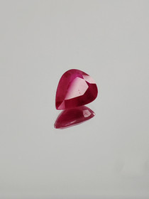 Ruby 1,2 ct pear