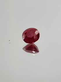 Ruby 0,7 ct round
