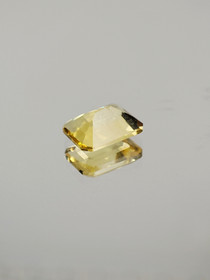Citrine 0,6 ct emerald