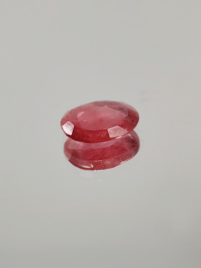 Natural Sapphire 0,9 ct oval