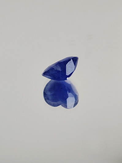 Sodalite 0,8 ct heart