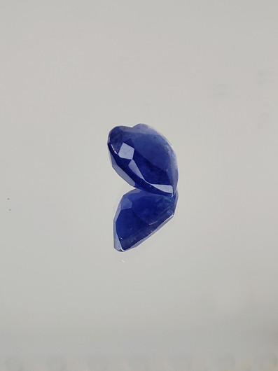 Sodalite 0,8 ct heart