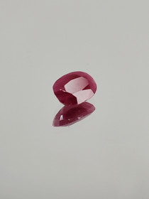 Ruby 0,5 ct oval