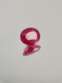 Ruby 0,4 ct oval