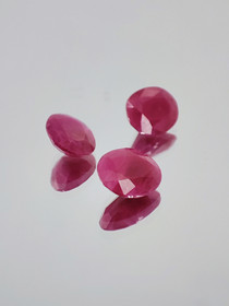 Ruby lot ( 7 - 6 x 5 x 3 - 2 mm \ 1 ct ) round
