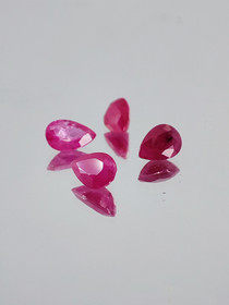 Ruby lot ( 6 - 5 x 4 - 3 x 2 mm \ 0,5 ct ) pear