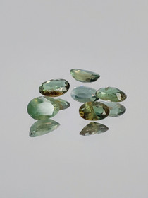 Natural Sapphire lot ( 3 x 2 x 1 mm \ 0,1 ct ) oval