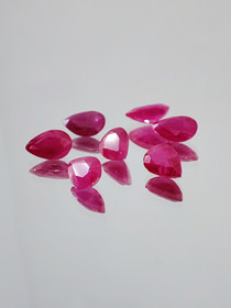 Ruby lot ( 6 - 5 x 4 x 2 mm \ 0,4 ct ) pear