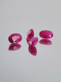 Ruby lot ( 5 x 4 x 2 - 1 mm \ 0,6 ct ) oval