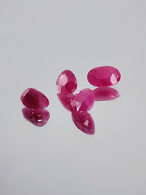 Ruby lot ( 5 x 4 x 2 - 1 mm \ 0,6 ct ) oval