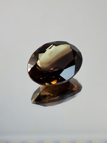 Smokey Quartz 7,7 ct oval