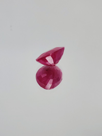 Ruby 1 ct oval