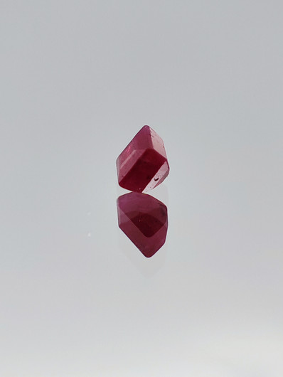 Ruby 0,1 ct square