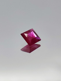 Ruby 0,1 ct square