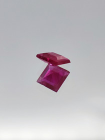 Ruby 0,1 ct square