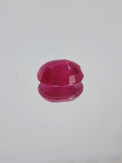 Ruby 1,1 ct oval