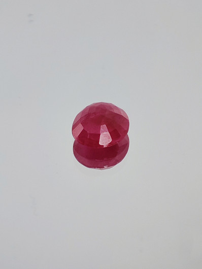 Ruby Burma 1,2 ct oval