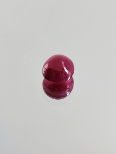 Ruby 0,4 ct oval