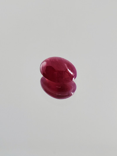Ruby 0,4 ct oval