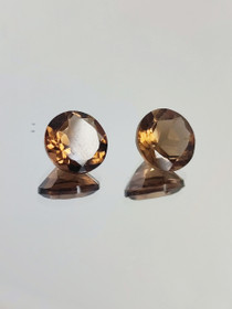 Smokey Quartz pair ( 6 x 4 mm \ 1,1 ct ) round