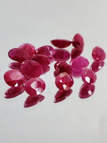 Ruby lot Burma ( 6 - 5  x 4 x 2 mm \ 0,6 ct ) oval