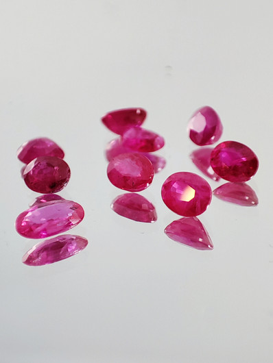 Ruby lot ( 4 - 3  x 3 - 2 x 2 - 1 mm \ 0,2 ct ) oval