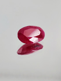 Ruby 0,5 ct oval