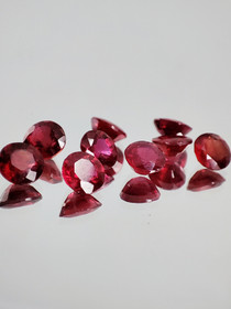 Ruby lot Burma ( 4 x 2 mm \ 0,5 ct ) round