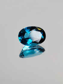 Topaz 0,9 ct oval