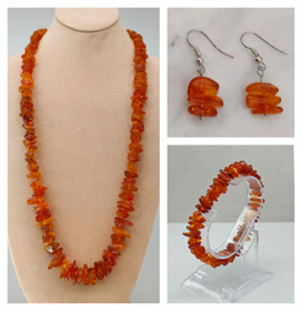 Vintage Itä-meren Meripihka setti, helmet, rannekoru ja korvakorut