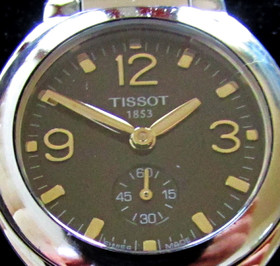 Tissot 1853, juhlamalli, teräksinen käyttökello uutta vastaavassa kunnossa