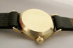 Tissot Seastar, täyskultainen juhlakello