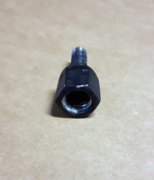 M8 ulkokierre / M10-M12 sisäkierre-adapteri